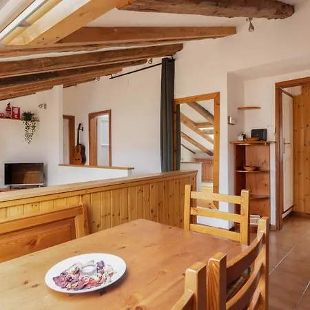 Svevo, Rustico Con Parcheggio A Апартаменты