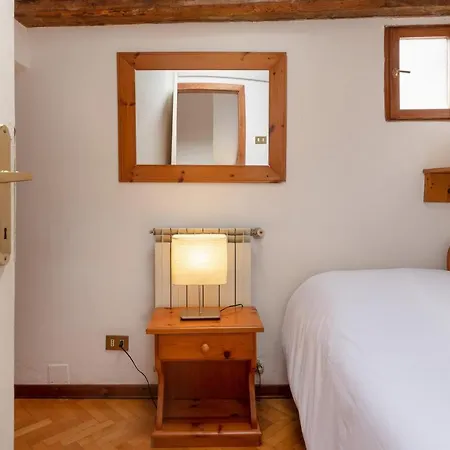 Svevo, Rustico Con Parcheggio A Апартаменты *