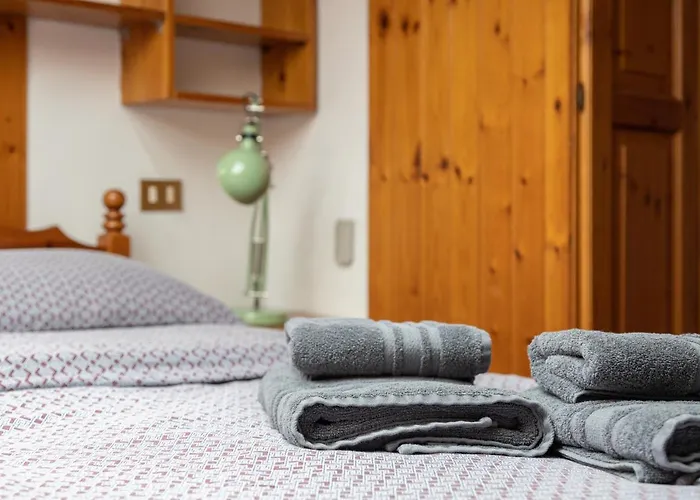 Svevo, Rustico Con Parcheggio A * Trieste